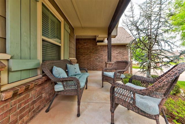 3332 Briargate Road, Edmond, OK 73034