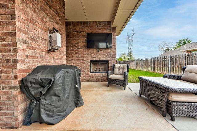 3332 Briargate Road, Edmond, OK 73034
