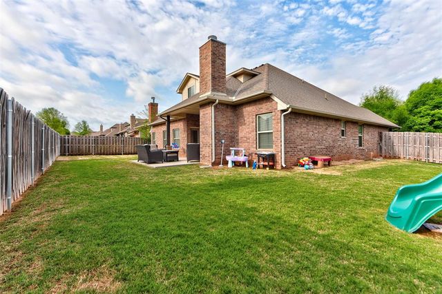 3332 Briargate Road, Edmond, OK 73034