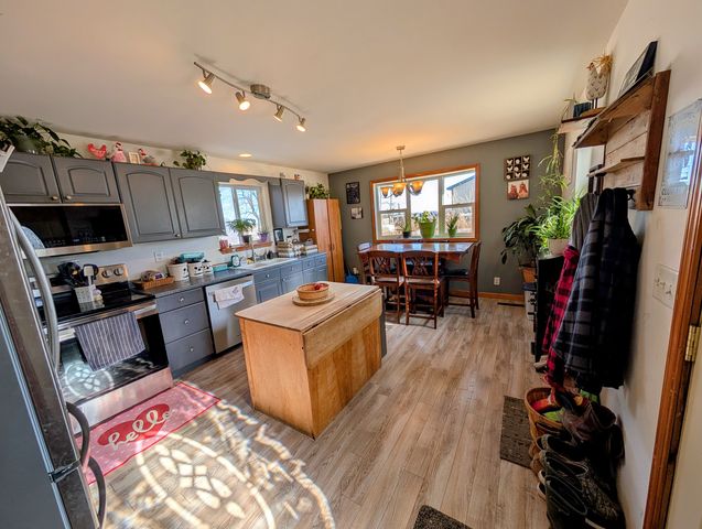 Address unavailable.