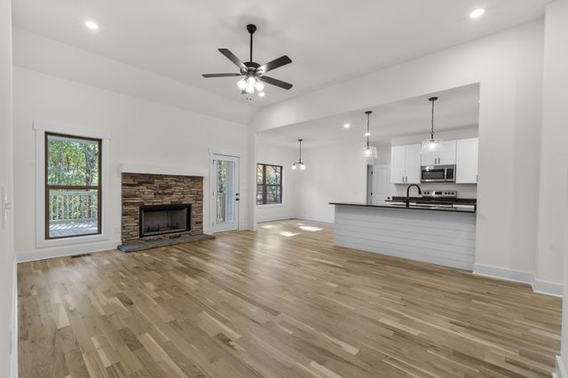 2969 Lights Chapel Road, Greenbrier, TN 37073