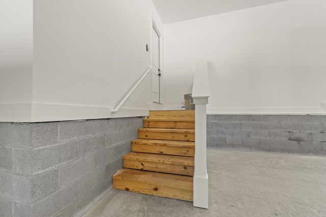 2969 Lights Chapel Road, Greenbrier, TN 37073