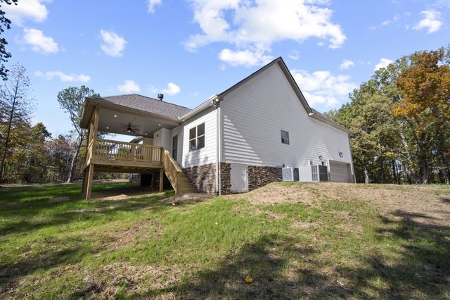 2969 Lights Chapel Road, Greenbrier, TN 37073