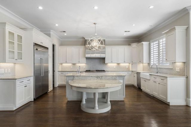 22 Mount Paran Road, Sandy Springs, GA 30327