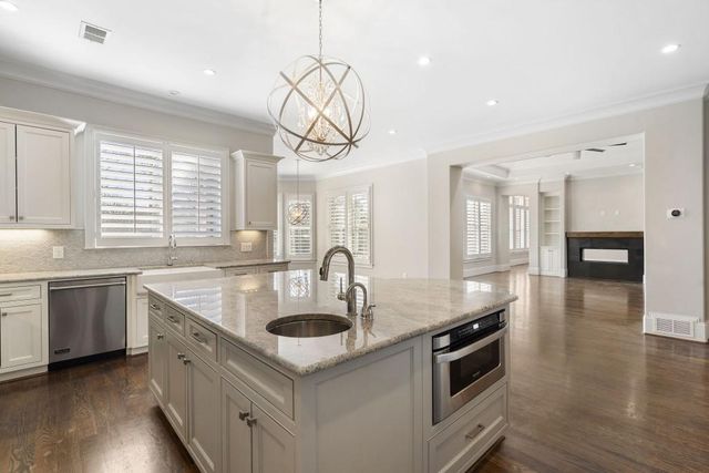 22 Mount Paran Road, Sandy Springs, GA 30327