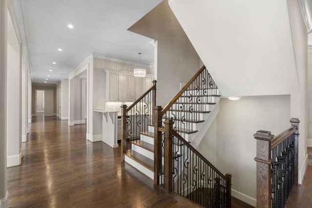 22 Mount Paran Road, Sandy Springs, GA 30327