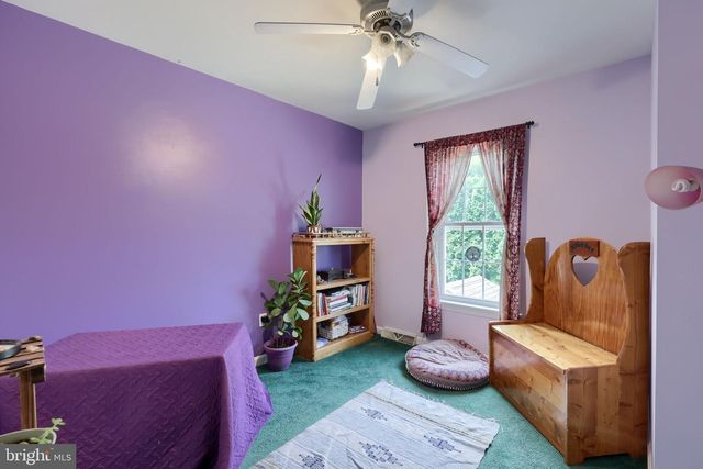 38 BATTENS CIR, Leola, PA 17540