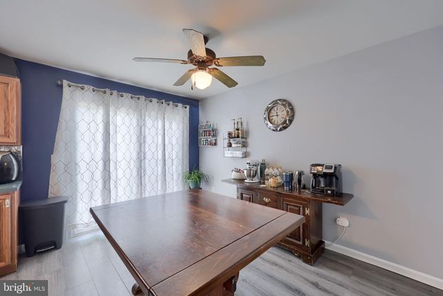 38 BATTENS CIR, Leola, PA 17540