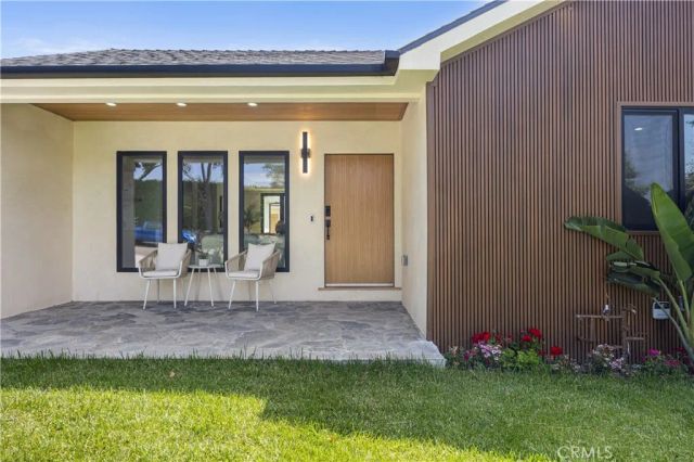 2316 N Parish, Burbank, CA 91504