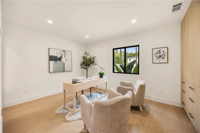2316 N Parish, Burbank, CA 91504