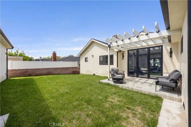 2316 N Parish, Burbank, CA 91504