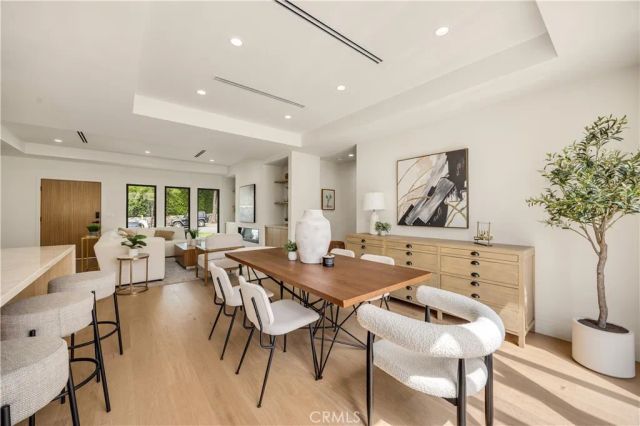 2316 N Parish, Burbank, CA 91504