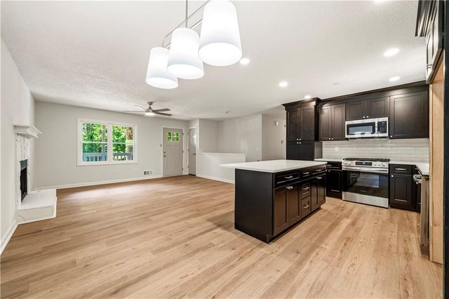 35 Davis Mill Hollow, Dallas, GA 30157