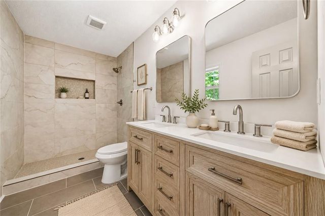 35 Davis Mill Hollow, Dallas, GA 30157