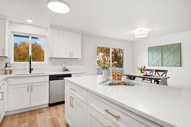 7622 N Appomattox Ct, Spokane, WA 99208