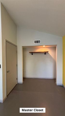 4505 Teri RD B, Austin, TX 78744