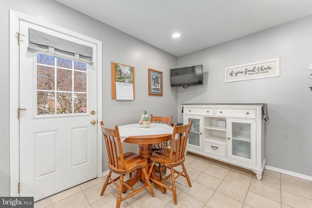 700 BICKING DR, West Chester, PA 19382