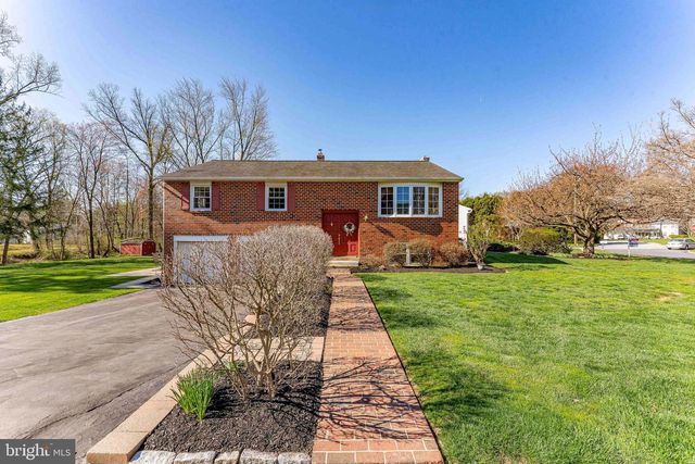 700 BICKING DR, West Chester, PA 19382