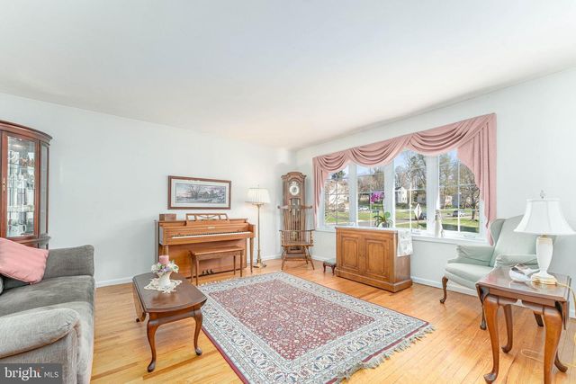 700 BICKING DR, West Chester, PA 19382