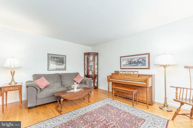 700 BICKING DR, West Chester, PA 19382
