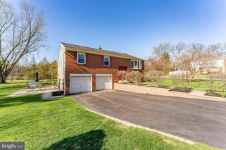 700 BICKING DR, West Chester, PA 19382