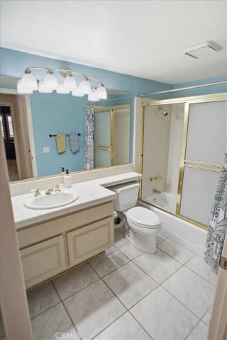 24017 Meredith Court, West Hills, CA 91304