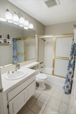 24017 Meredith Court, West Hills, CA 91304