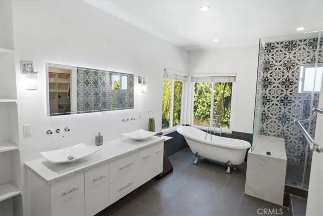 24017 Meredith Court, West Hills, CA 91304