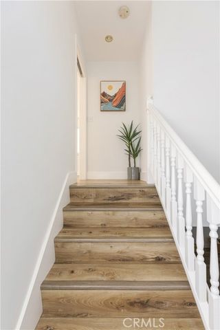 229 La Verne, Long Beach, CA 90803