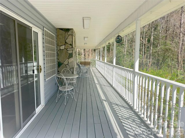 592 Liberty Church Road, Marion, NC 28752