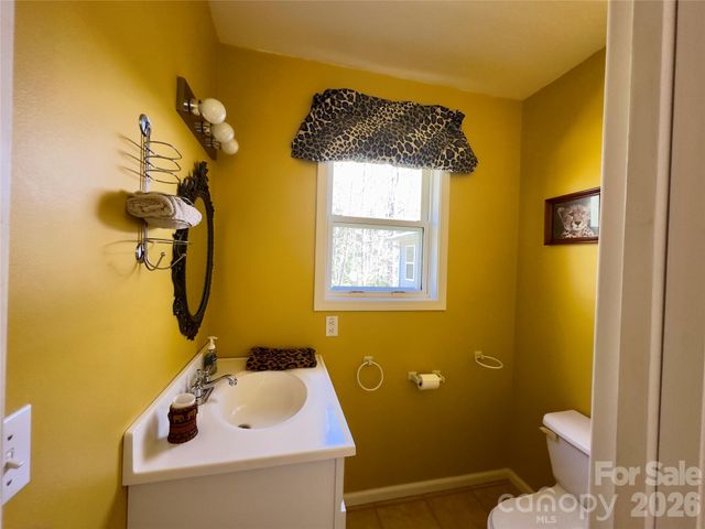 592 Liberty Church Road, Marion, NC 28752