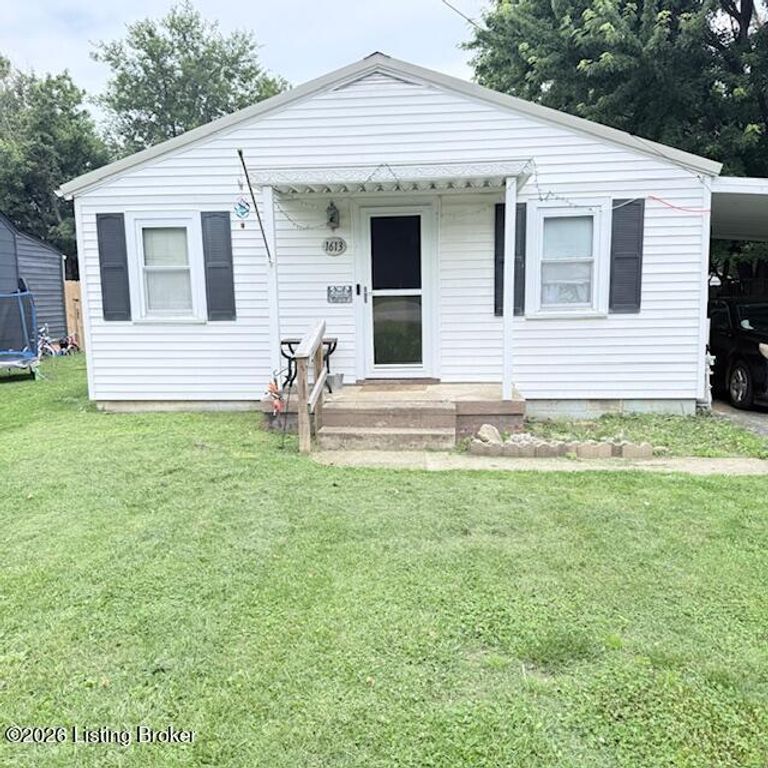 1613 Lakeside Dr, Shelbyville, KY 40065