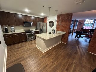 48 Water St 410, Worcester, MA 01604
