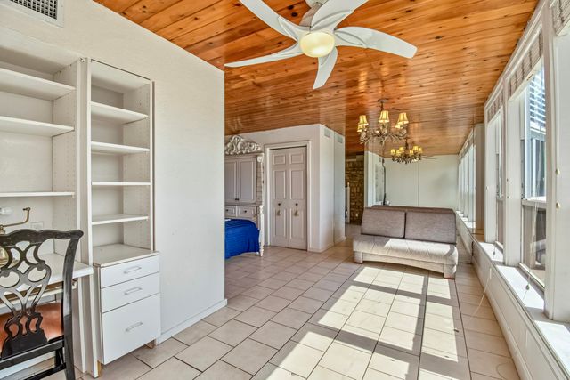 2012 ASHBY C 2012, Deerfield Beach, FL 33442