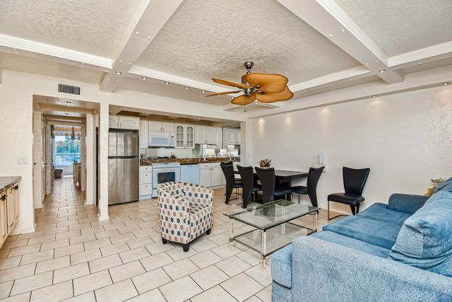 2012 ASHBY C 2012, Deerfield Beach, FL 33442