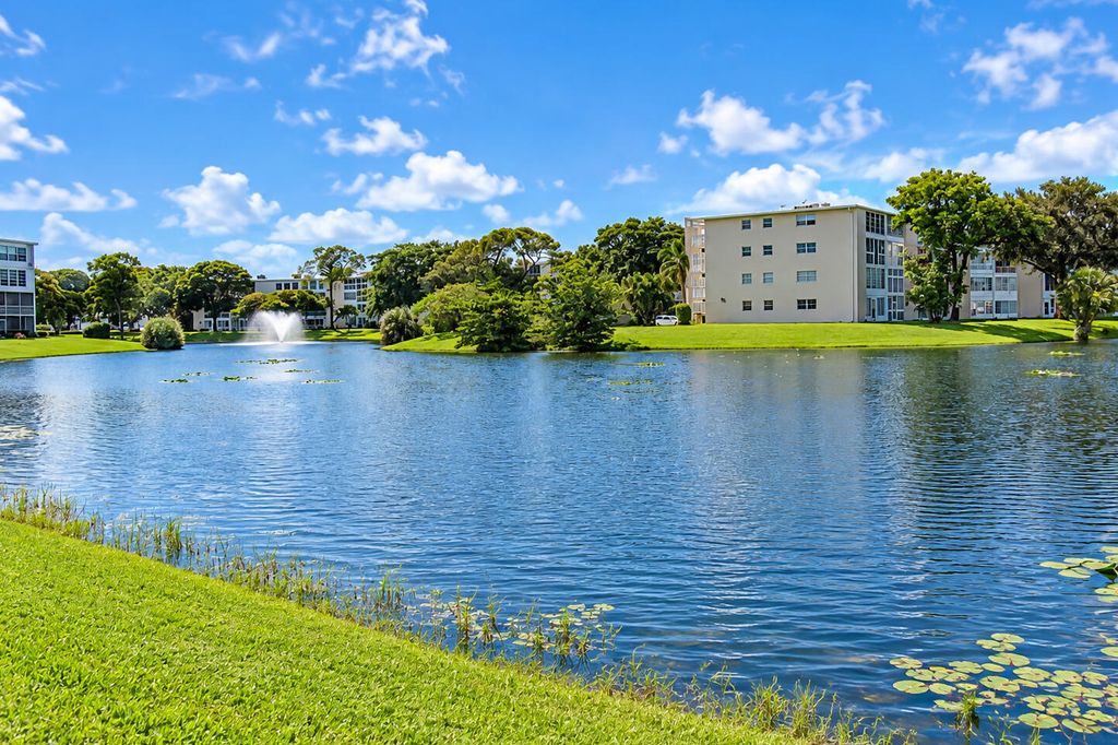 2012 ASHBY C 2012, Deerfield Beach, FL 33442