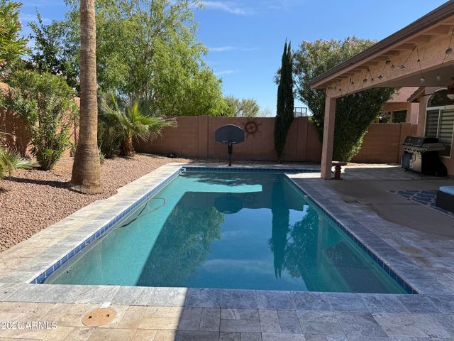 4422 E Cedarwood Lane, Phoenix, AZ 85048