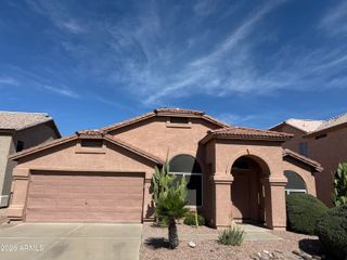 4422 E Cedarwood Lane, Phoenix, AZ 85048