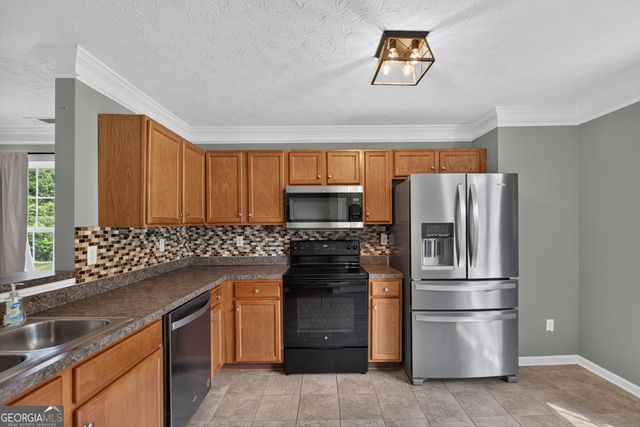 112 Governor Lane, Temple, GA 30179
