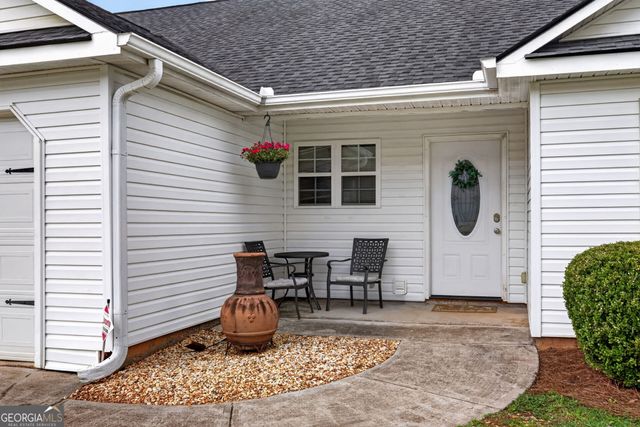 112 Governor Lane, Temple, GA 30179