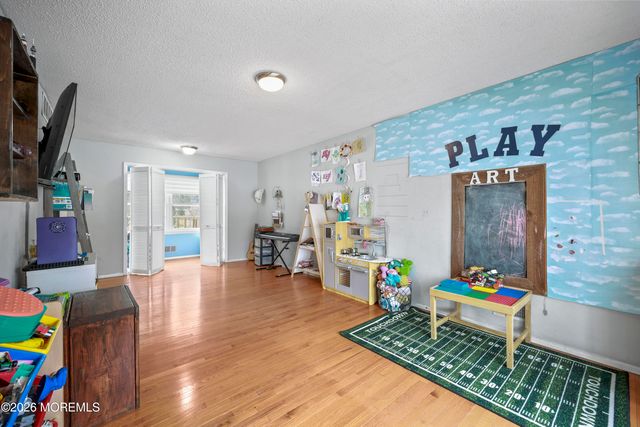 515 Pheasant Lane, Toms River, NJ 08753