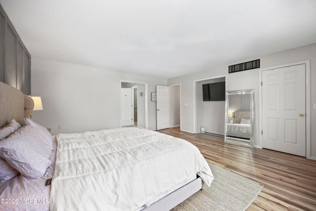 515 Pheasant Lane, Toms River, NJ 08753