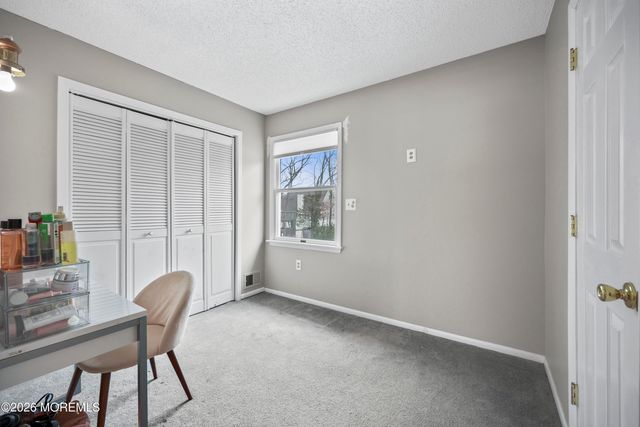 515 Pheasant Lane, Toms River, NJ 08753