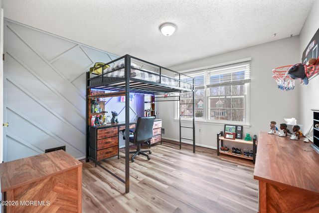 515 Pheasant Lane, Toms River, NJ 08753