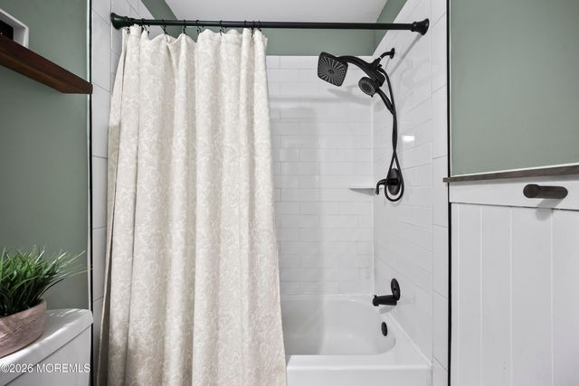 515 Pheasant Lane, Toms River, NJ 08753