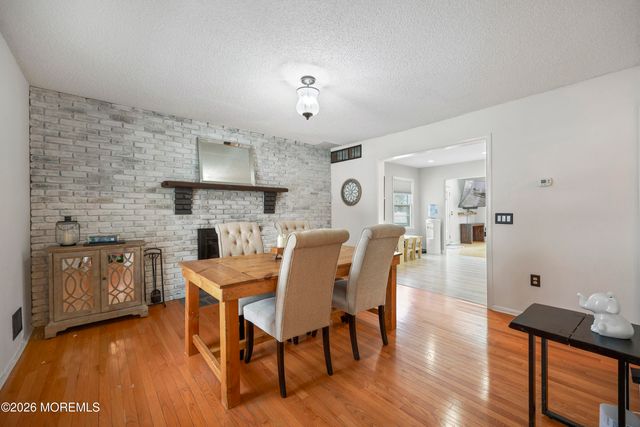 515 Pheasant Lane, Toms River, NJ 08753