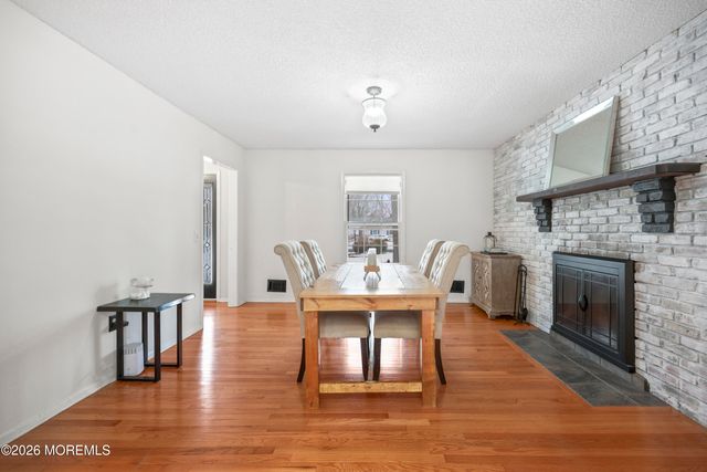 515 Pheasant Lane, Toms River, NJ 08753