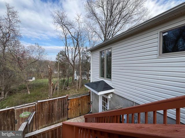 15106 LEE HWY, Gainesville, VA 20155