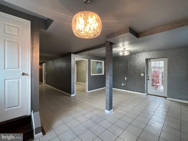 15106 LEE HWY, Gainesville, VA 20155