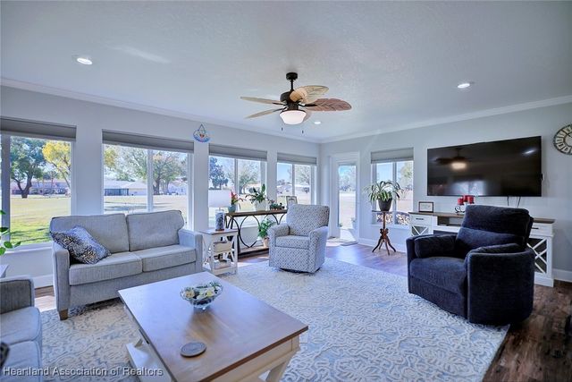 201 Greensview Drive, Avon Park, FL 33825